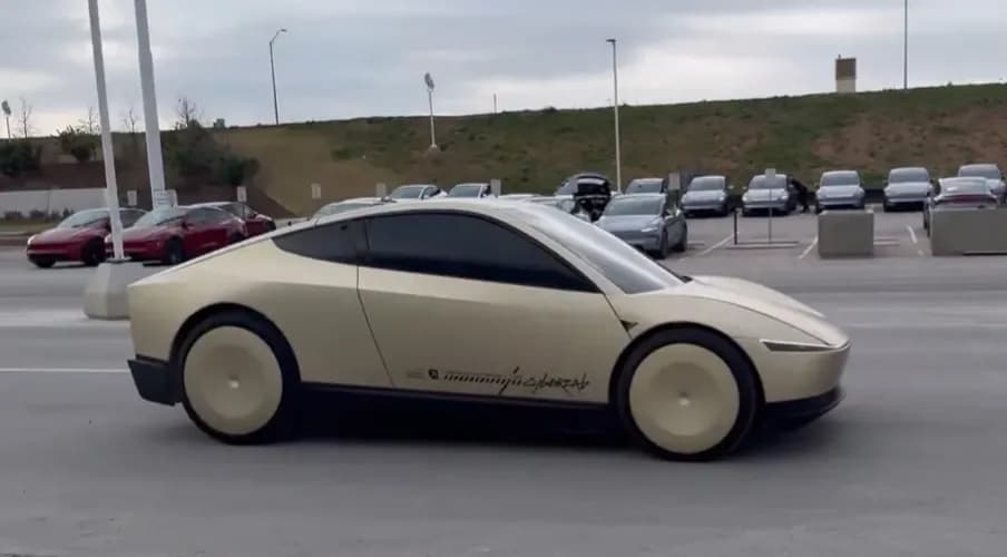 Tesla's Cybercab is cruising autonomously around Texas Gigafactory 