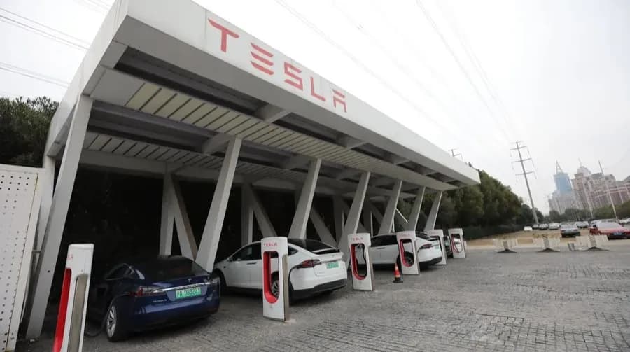 China's EV charging infrastructure tops 23 million, on pace for 40 million by 2030